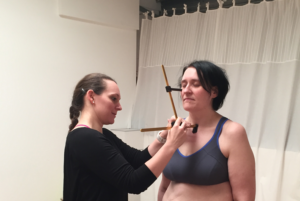 Private_yoga_postural_asessment_measuring_forward_head_posture